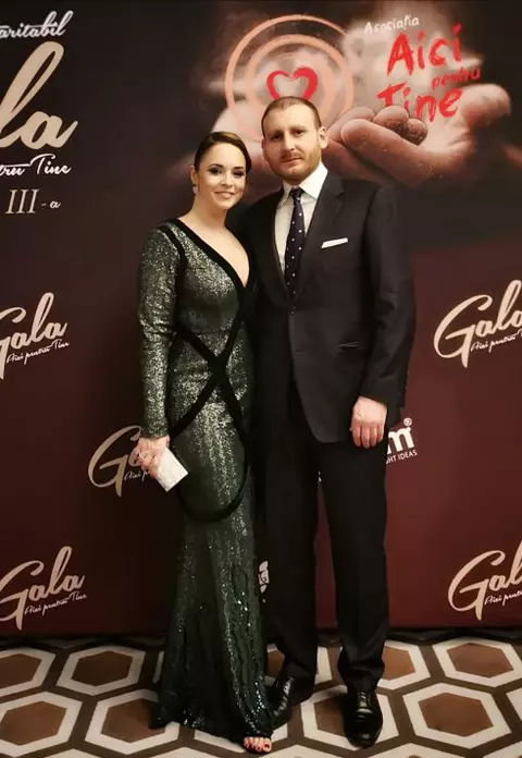 Cum se împacă Violeta cu iubitul Andreei Marin. Fiica vedetei l-a acceptat pe Adrian Brâncoveanu în familie - EXCLUSIV