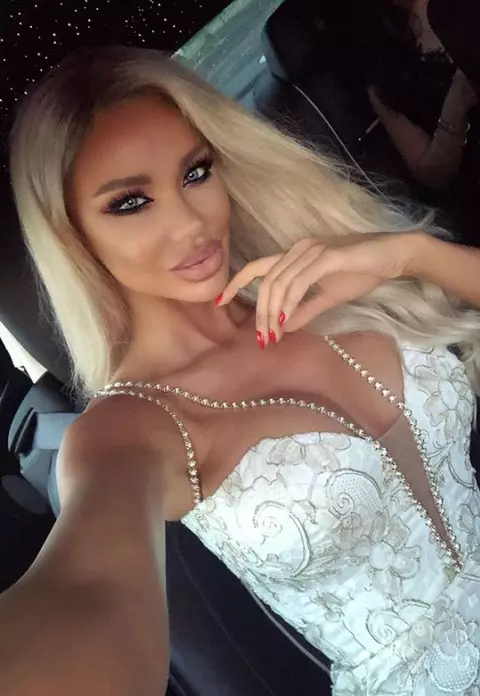 Când va avea loc nunta Biancăi Drăgușanu cu Alex Bodi. Ei deja se comportă ca o familie
