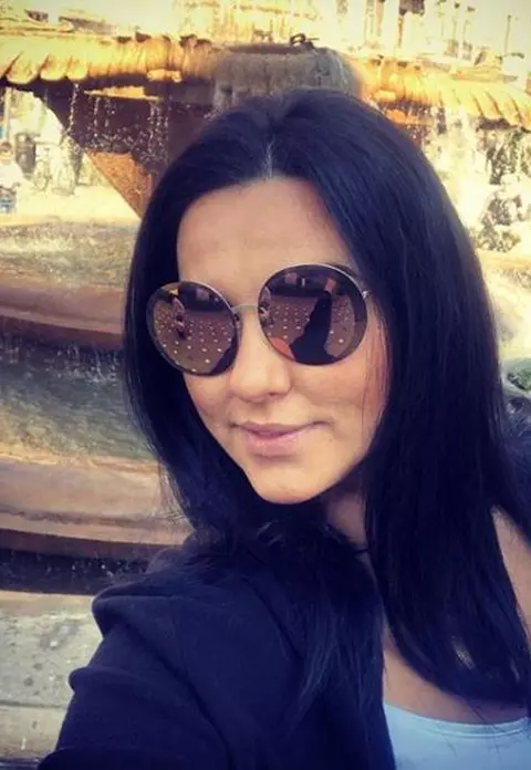 Lavinia Pîrva, la plimbare cu micuțul Alexandru. Soția lui Ștefan Bănică a scăpat de kilogramele în plus