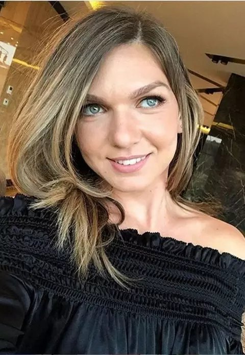 Simona Halep seamănă perfect cu mama ei! Cine e Tania Halep, femeia care stă în spatele succesului campioanei! FOTO