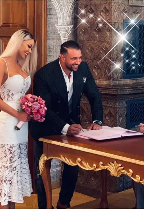 Nici bine nu s-au căsătorit că s-au și despărțit. Semnele că Bianca Drăgușanu și Alex Bodi nu mai sunt împreună