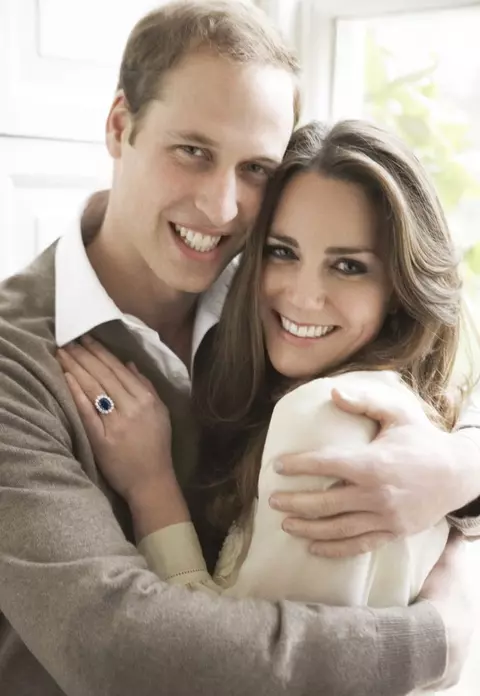 De ce au trecut 9 ani până ce Prințul William a cerut-o de soție pe Kate Middleton. De necrezut cine s-a opus mariajului!