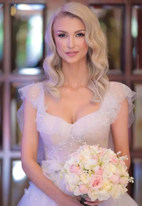 Andreea Bălan, prima băiță a copilului după botez. Artista a respectat tradiția!