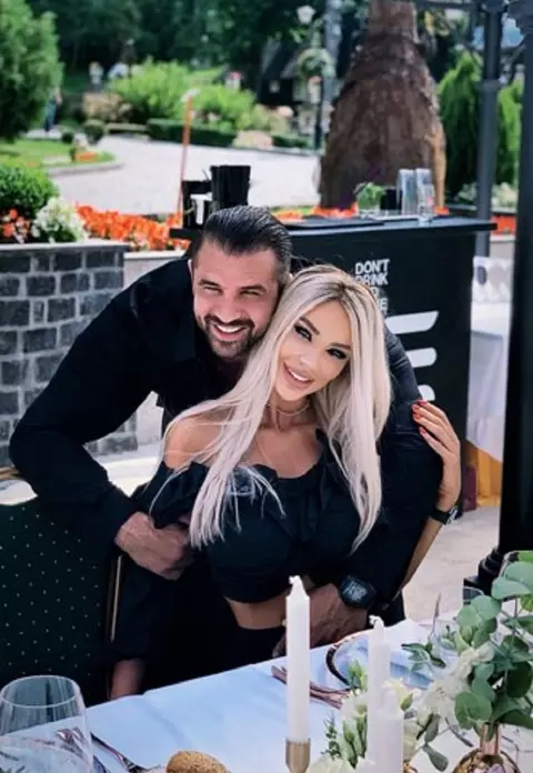Alex Bodi, primele declarații după ar fi bătut-o pe Bianca Drăgușanu. Vedeta e plină de vânătăi