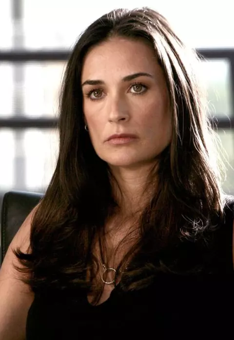 Demi Moore a pierdut o sarcină la 42 de ani, în luna a șasea. Ea și Ashton Kutcher aleseseră și numele fetiței!