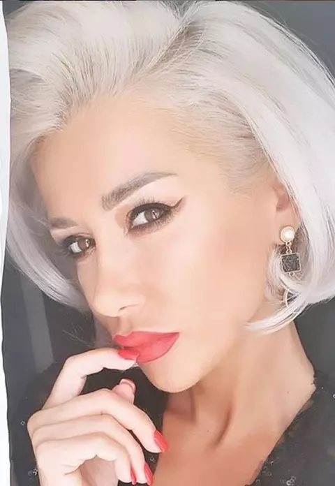 Raluca de la Bambi s-a despărțit de iubit, deși toată lumea aștepta nunta!