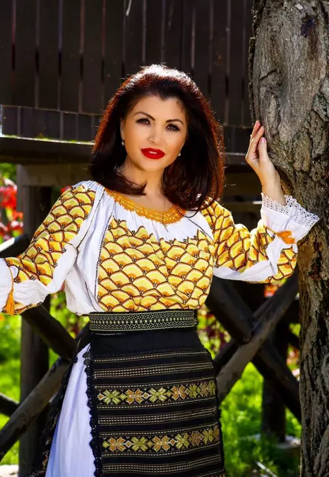 Claudia Ghiţulescu divorţează la 2 ani după nuntă: „Soţul meu e cu o copilă de 20 de ani!”