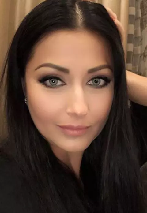 Dieta cu care Gabriela Cristea slăbește după ce a născut. Până acum a dat jos 14 kilograme
