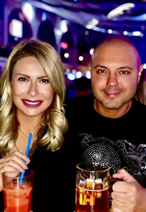 Mihai Mitoșeru și Noemi au divorțat. S-au despărțit la notar, după 13 ani de relație