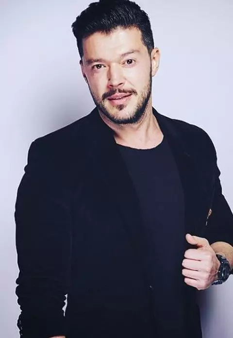 Victor Slav vorbește în premieră despre relația cu Bianca Drăgușanu, după divorț: cine o crește pe fiica lor, Sofia, și cum și-au împărțit responsabilitățile