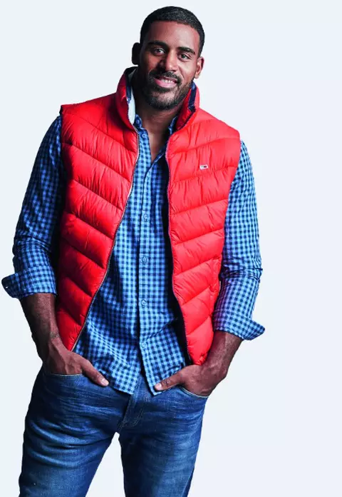 INTERVIU. Benny Adegbuyi: “Bunica m-a învăţat să fiu un om bun!”