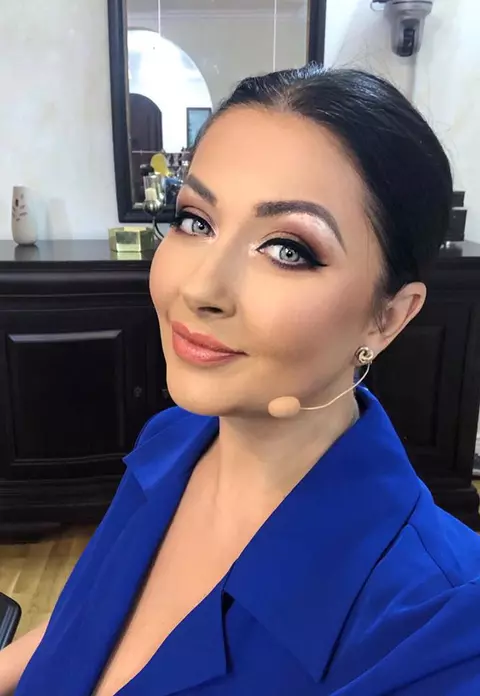 Gabriela Cristea, pentru prima oară în rochie mulată de când a slăbit 15 kilograme. Dieta dă rezultate