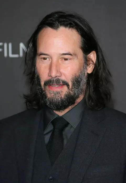 Keanu Reeves iubește din nou, după două decenii de singurătate! Femeia care l-a convins să renunțe la burlăcie nu arată ca un star de cinema