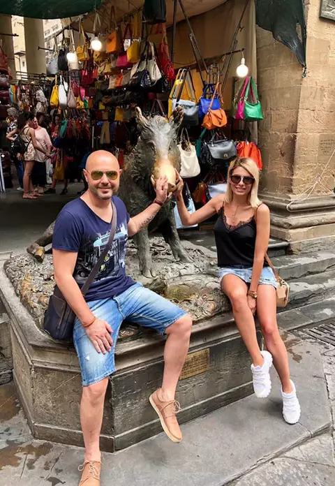 Cu ce a rămas Mihai Mitoșeru după divorțul de Noemi. Prezentatorul nu a trecut încă peste despărțirea lor