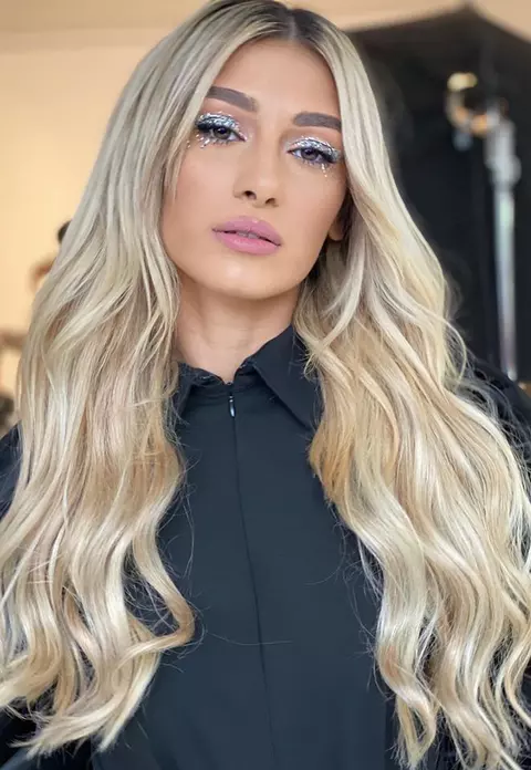 Alina Eremia revine la antrenamente, după operația la nas. Cum reușește vedeta să se mențină în formă