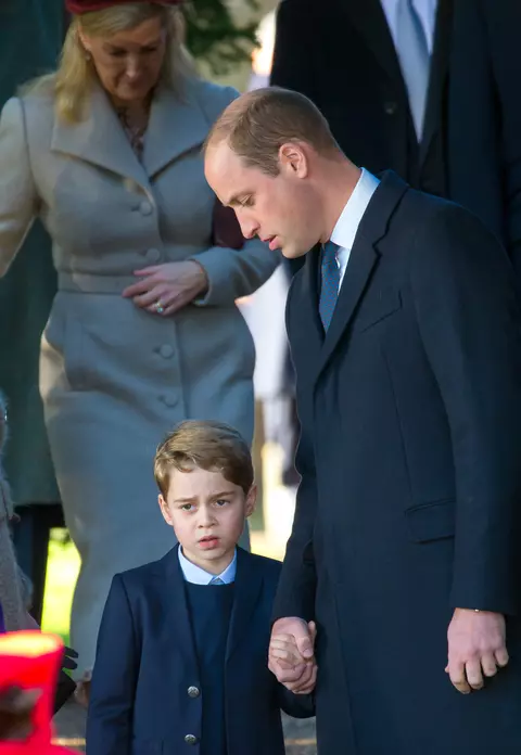 Familia regală britanică, parodiată în desenul animat „The Prince”. Personajul-cheie este prințul George, fiul de 6 ani al prințului William