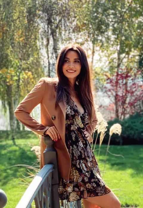 Lili Sandu a publicat primele imagini cu burtica de gravidă. Cum arată vedeta, însărcinată în patru luni