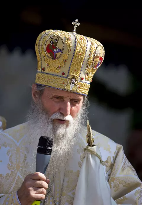 ÎPS Pimen a murit la o lună după ce a fost infectat cu noul coronavirus. Ierarhul era internat la Spitalul ”Matei Balș” din Capitală