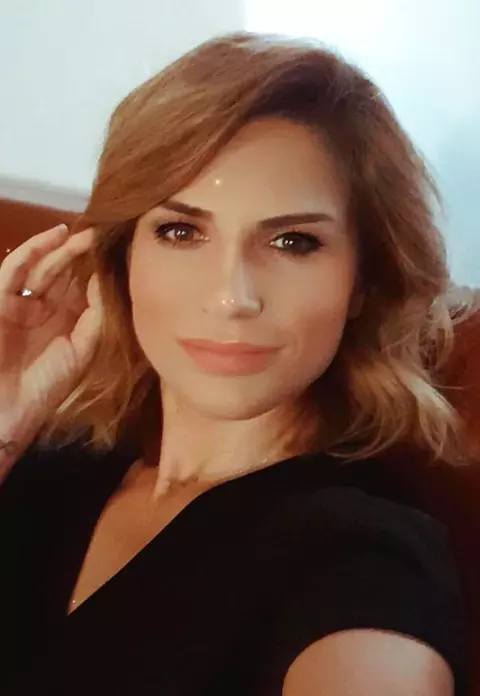 Ellie White s-a vindecat de COVID-19. Declarații uluitoare despre momentele de coșmar prin care a trecut: ”S-a manifestat mai violent”