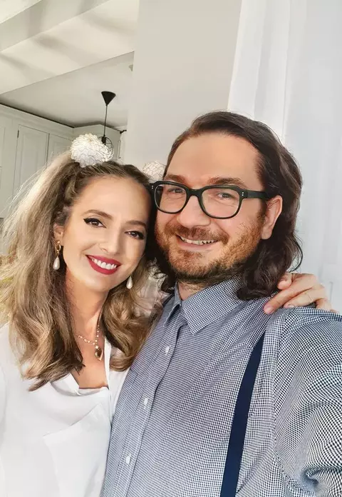 Îndrăgostiți ca-n prima zi! Florin Dumitrescu și soția lui au sărbătorit 10 ani de relație: ”Nimeni nu ne dădea mai mult de o lună împreună”