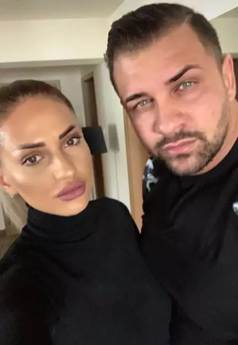 Alex Bodi a dat-o în judecată pe fosta soție, Iulia Sălăgean. Femeia l-a acuzat de agresivitate