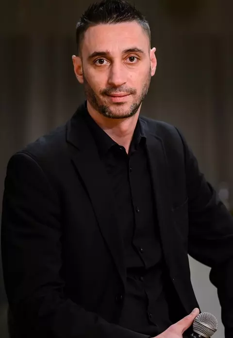 Adrian Uzum a murit la doar 37 de ani. Artistul suferea de o boală gravă