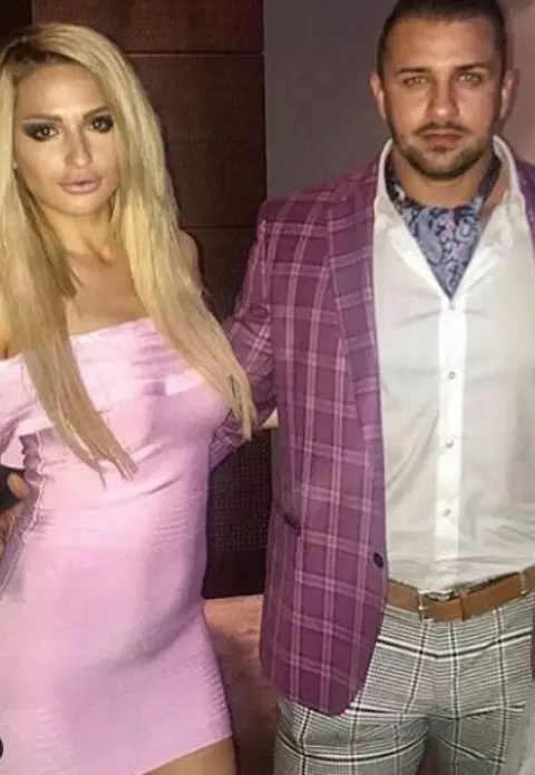 Alex Bodi vrea custodia totală a fetiței pe care o are cu Iulia Sălăgean. A deschis proces împotriva fostei soții
