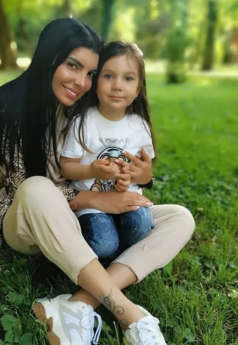 Andreea Tonciu, de urgență la spital cu fiica ei. Ce problemă de sănătate are