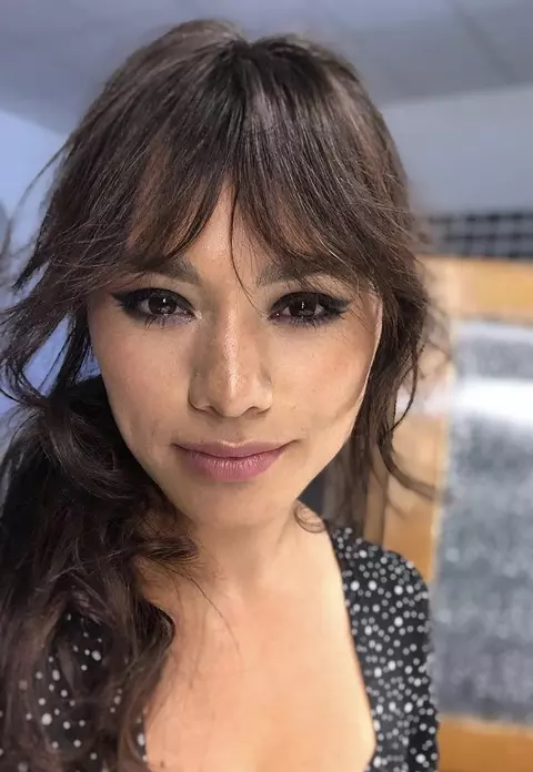 O mai ții minte pe Aylin Cadîr? E căsătorită de 10 ani și are doi copii superbi