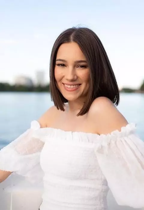 Cum a ajuns Mimi influencer în mediul online. "A început ca un experiment, pentru că nu aveam prieteni"