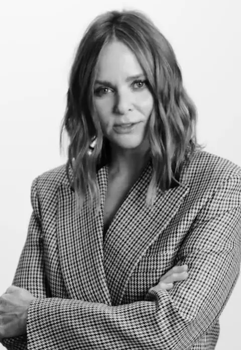 Victoria's Secret lansează o inițiativă de prevenție a cancerului la sân și de self care alături de Stella McCartney
