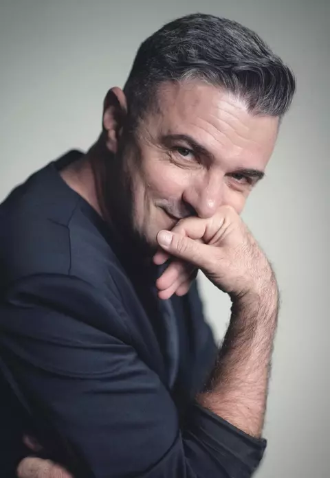 La doi ani de la divorț, Cornel Ilie este singur: “Pare că sunt foarte greu de cucerit, pentru că nu mă las ușor cunoscut” / EXCLUSIV
