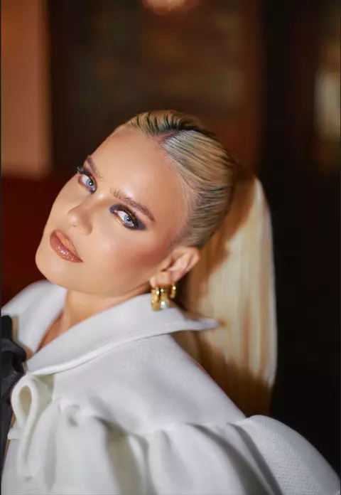 Anne-Marie, britanica situată în topul mondial al celor mai urmărite artiste, vine la UNTOLD 2022