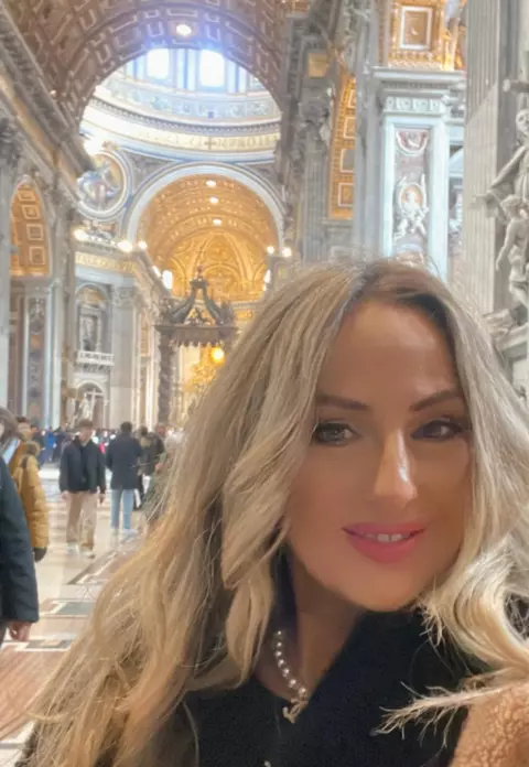 Ce a învățat Florentina Opriș de la mama ei și pune mereu în aplicare: ”Mai bine să am obiecte de valoare...” De ce nu merge niciodată la mall, în România / EXCLUSIV