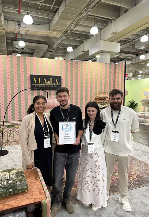 Un brand românesc cunoscut pentru tapet, premiat la unul dintre cele mai importante târguri din lumea designului, din New York - International Contemporary Furniture Fair