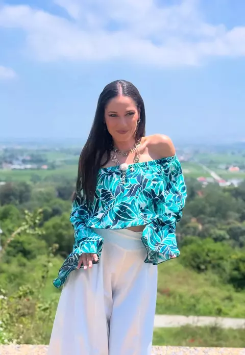 Cum i s-a părut Irinei Fodor carnea de șarpe și ce alte preparate neobișnuite a mâncat peste hotare: ”Lăcuste și greieri, tot felul de gândăcei și insecte. Mănânc toate prostiile” / EXCLUSIV