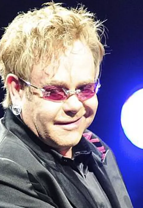 Elton John - Persona non-grata in Egipt