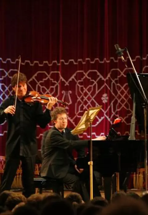 Aplauze furtunoase pentru Joshua Bell la Ateneul Roman