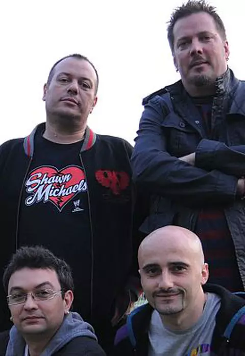 Voltaj declara ’Mi-e dor de...”