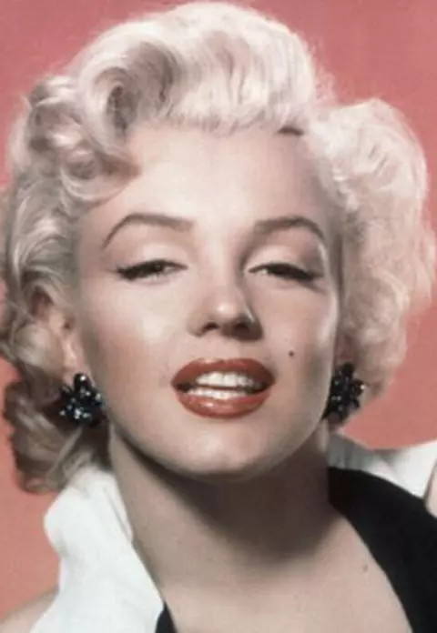 Expozitie Marilyn Monroe la Hollywood
