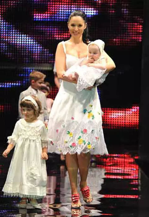 Andreea Marin Banica, pe podium la Iasi Fashion Week
