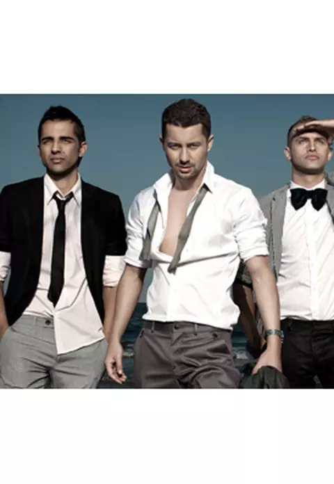 Akcent a cucerit Extremul Orient - VIDEO