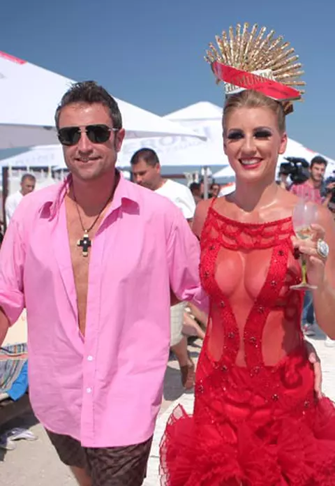 Catalin Botezatu a facut show pe plaja