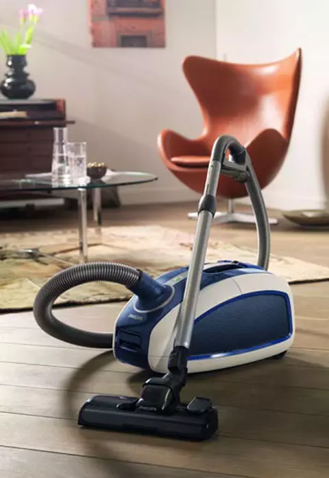 Noul aspirator Philips FC9304