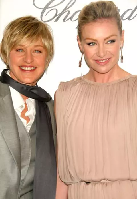 Portia de Rossi va deveni Portia DeGeneres