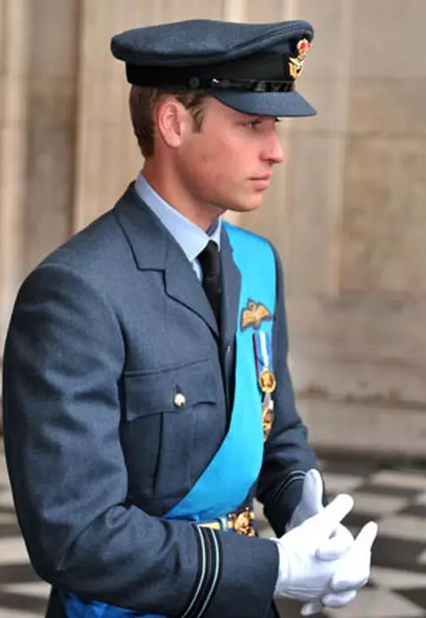 Nunta la Curtea Regala a Marii Britanii: Printul William se insoara in 2011