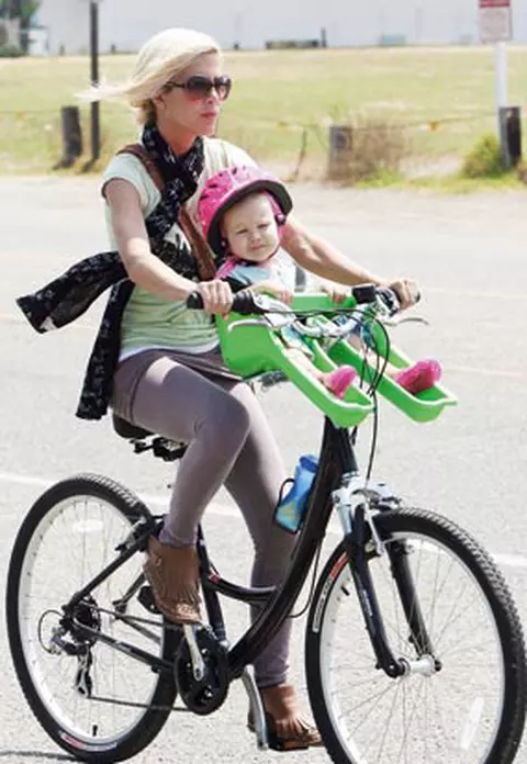 Bicicleta - Un accesoriu stylish pentru vedete
