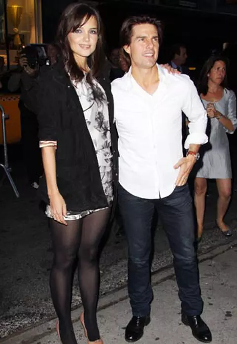 Tom Cruise si Katie Holmes sunt romantici