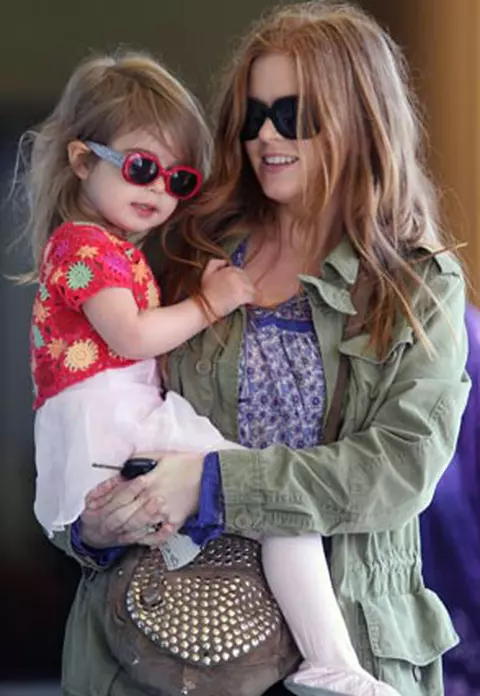 Sacha Baron Cohen si Isla Fisher, din nou parinti
