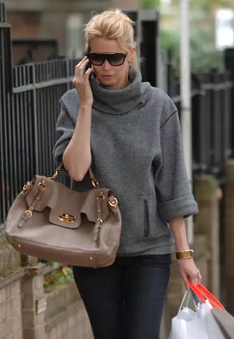 Ce look adopta vedetele in aceasta toamna: Claudia Schiffer, Jessica Alba, Miranda Kerr